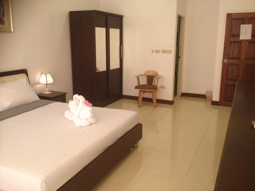 Golden Guesthouse Cha-Am Zewnętrze zdjęcie